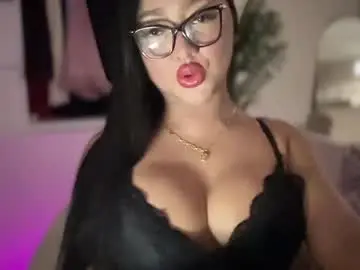 Chaturbate Live Sex Cam of foxyluscious