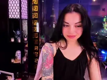 Chaturbate Adult Webcams of alma_pearl