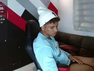 Chaturbate Live Porn of apolo_xxx1