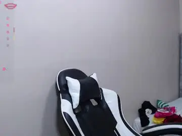 Chaturbate Free Live Porn of lindsay_sweet24