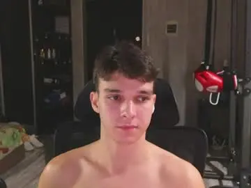 Chaturbate Live Sex Cam of james_friends
