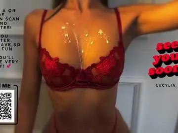 Chaturbate Private Sex Chat of lucylia_