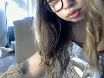 Chaturbate Free Live Porn of kimlee4