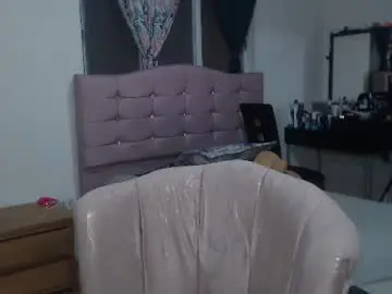 Chaturbate Best live sex cam show of makennaa_1