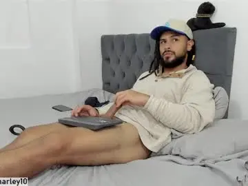Chaturbate Live Sex Cam of louis_marley_