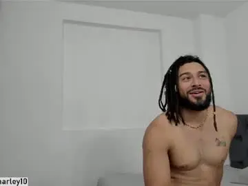 Chaturbate Best live sex cam show of louis_marley_