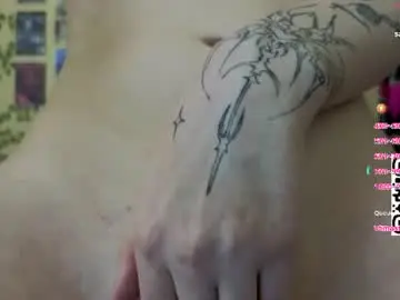 Chaturbate Live Sex Cam of mevis_li