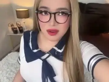Chaturbate Free Porn Cam of ur_mistresss_almira
