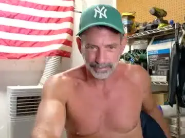 Chaturbate Live Sex Cam of badnightwolf