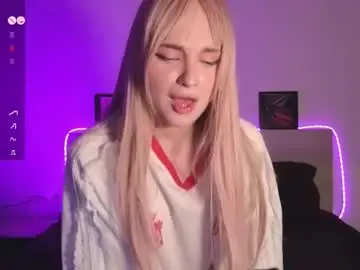 Chaturbate Watch Live Sex Cams of astridmosss