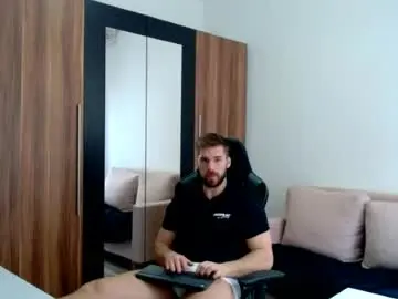 Chaturbate Watch Live Sex Cams of darius_94