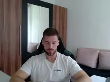 Chaturbate Live Sex of darius_94