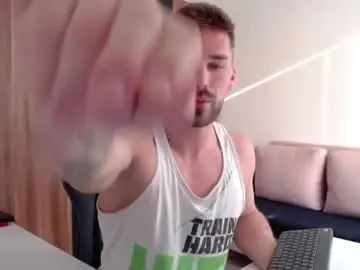 Chaturbate Live Sex of darius_94