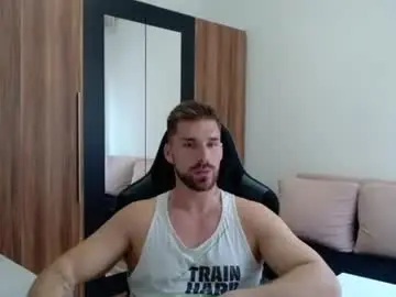 Chaturbate Sex Cam of darius_94