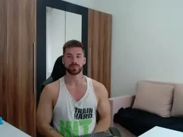 Chaturbate Sex Cam of darius_94