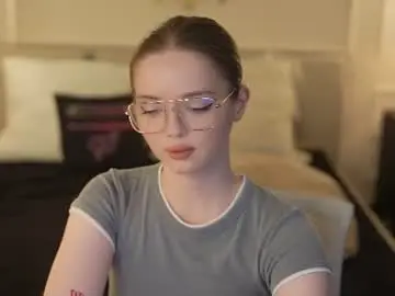Chaturbate Free Porn Cam of kira0541