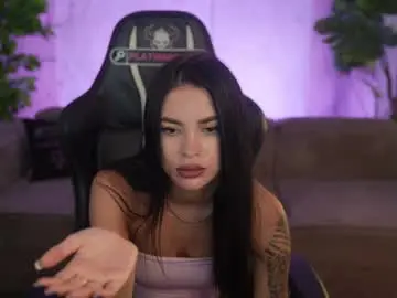 Chaturbate Free Porn Cam of kira0541