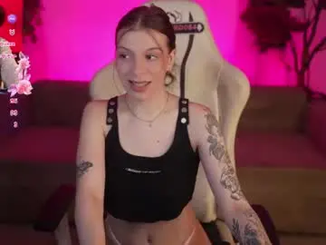 Chaturbate Live Sex Cam of kira0541
