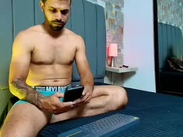 Chaturbate Best live sex cam show of max_ashley_mds