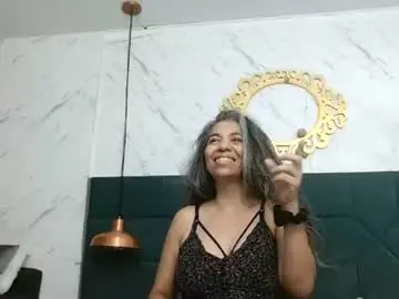 Chaturbate Live Sex Cam of brenda_velasquez