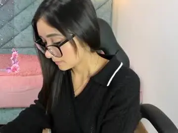 Chaturbate Live Sex Cam of chloe_rosee1