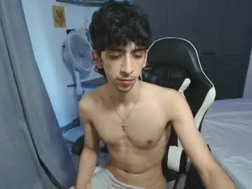 Chaturbate Sex Cam of vittorio_cerati