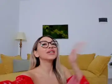 Chaturbate Live Sex of emrya