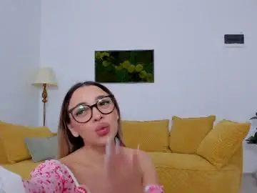 Chaturbate Live Porn of emrya