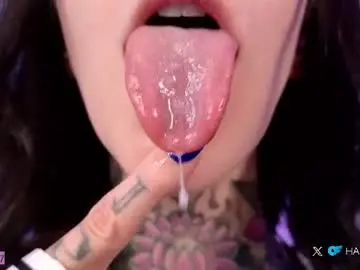 Chaturbate Free Live Porn of harliequinnx
