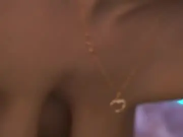Chaturbate Watch Live Sex Cams of xo_monica