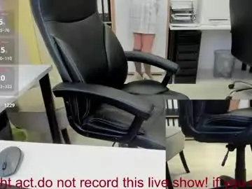 Chaturbate Live Sex of milf_viktoria