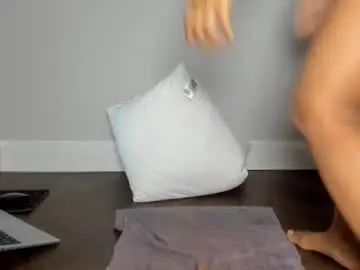 Chaturbate Live Porn of bigtroublelittlechina