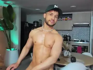 Chaturbate Nude Webcam of paul_reyborg