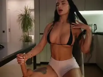 Chaturbate Best live sex cam show of brandiloveee