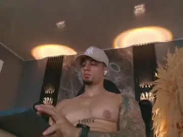 Chaturbate Private Sex Chat of camiloalvarezzz3