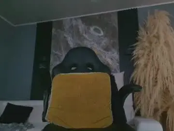 Chaturbate Watch Live Sex Cams of camiloalvarezzz3