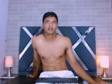 Chaturbate Live Sex of maxwyatt_1