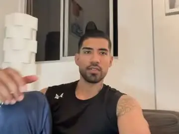 Chaturbate Live Sex Cam of myke_esthetic