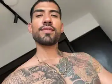 Chaturbate Live Sex of myke_esthetic