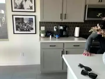 Chaturbate Live Porn of taylorxxxrae