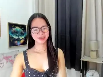 Chaturbate Adult Webcams of yourtinybunny