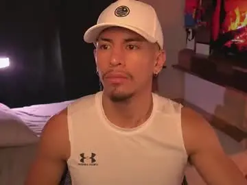 Chaturbate Sex Cam of aaronfox_