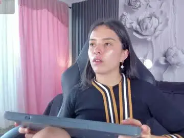 Chaturbate Live Sex of cherrybombs_