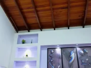 Chaturbate Best live sex cam show of ambar_sex10