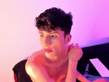 Chaturbate Free Live Porn of erick_velveth