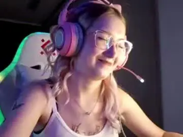 Chaturbate Best live sex cam show of lomamcmeen