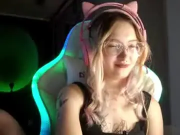 Chaturbate Nude Webcam of lomamcmeen