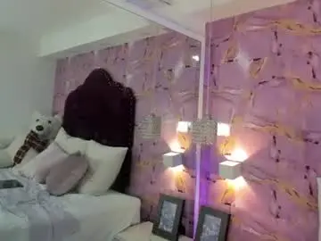 Chaturbate Watch Live Sex Cams of luna_bloomm_