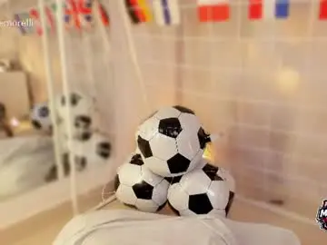 Chaturbate Sex Cam of nicolemorelli2