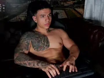 Chaturbate Best live sex cam show of salvatore_damore